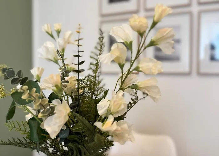 Gruene Oase Am Geiseltalsee